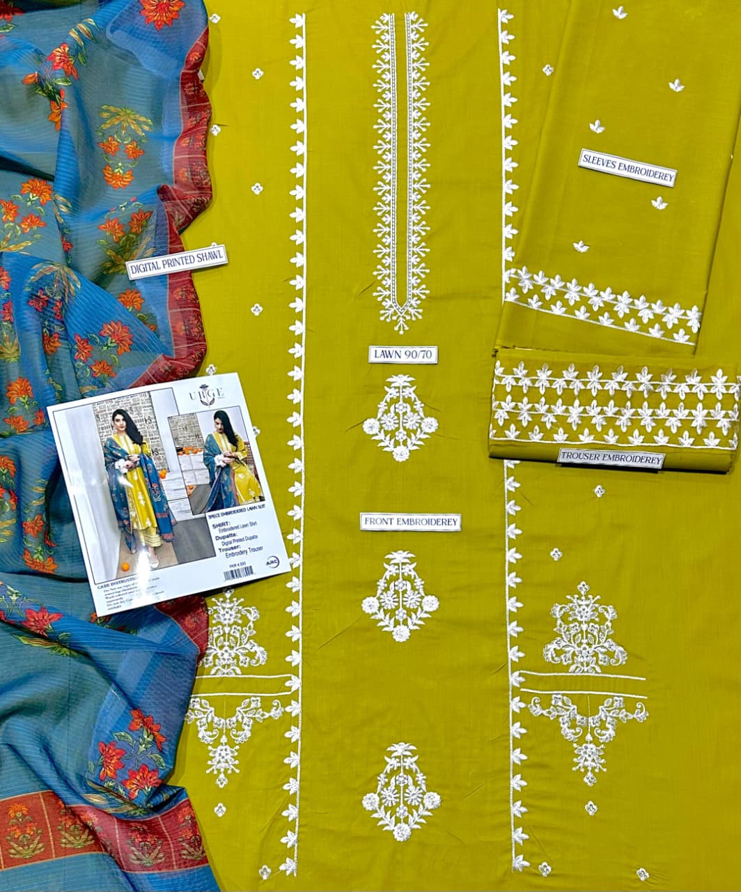 Embroidered 3-Piece in Lawn UNSTICED