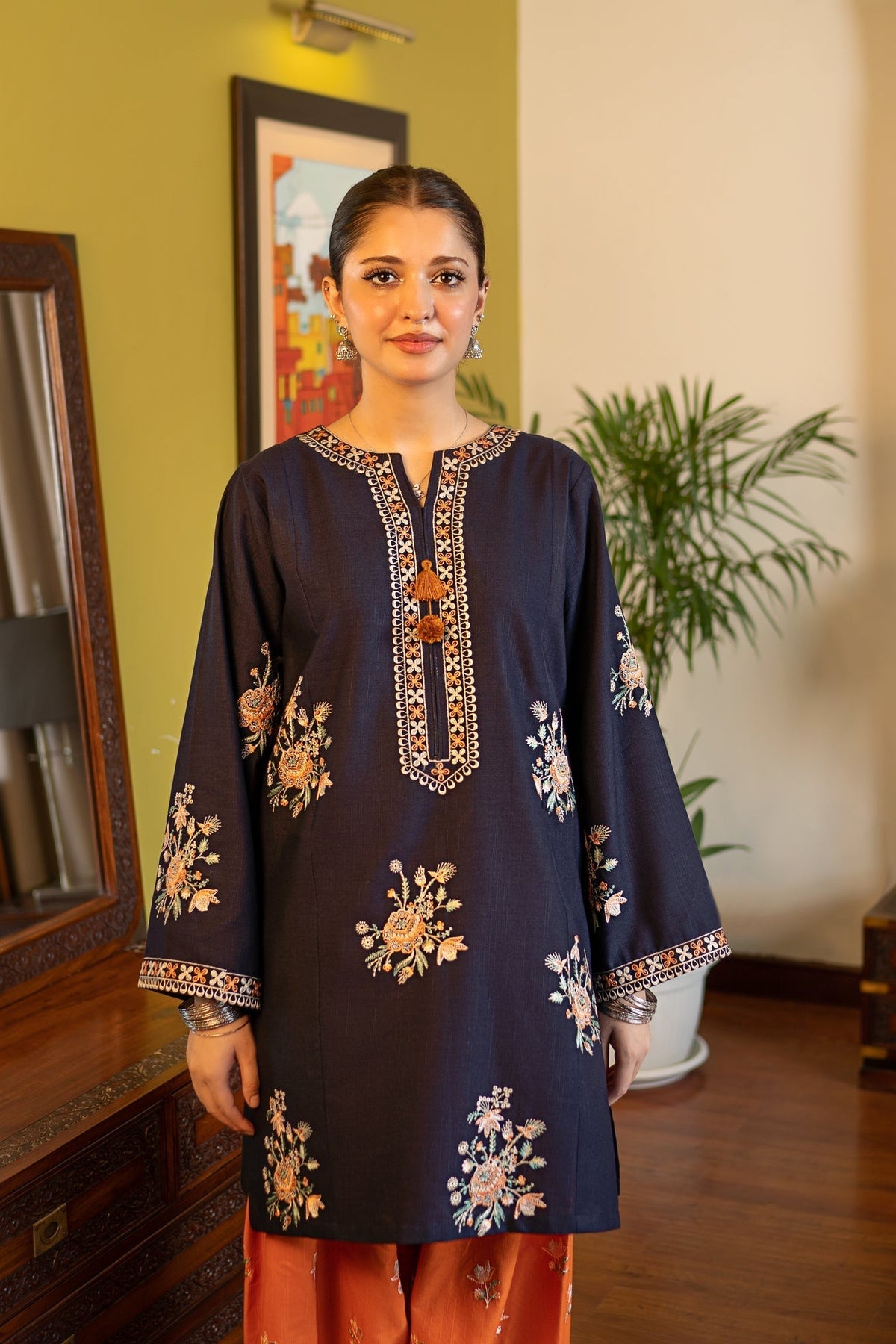 UNSTITCHED 2PC LAWN EMBROIDERED SUIT