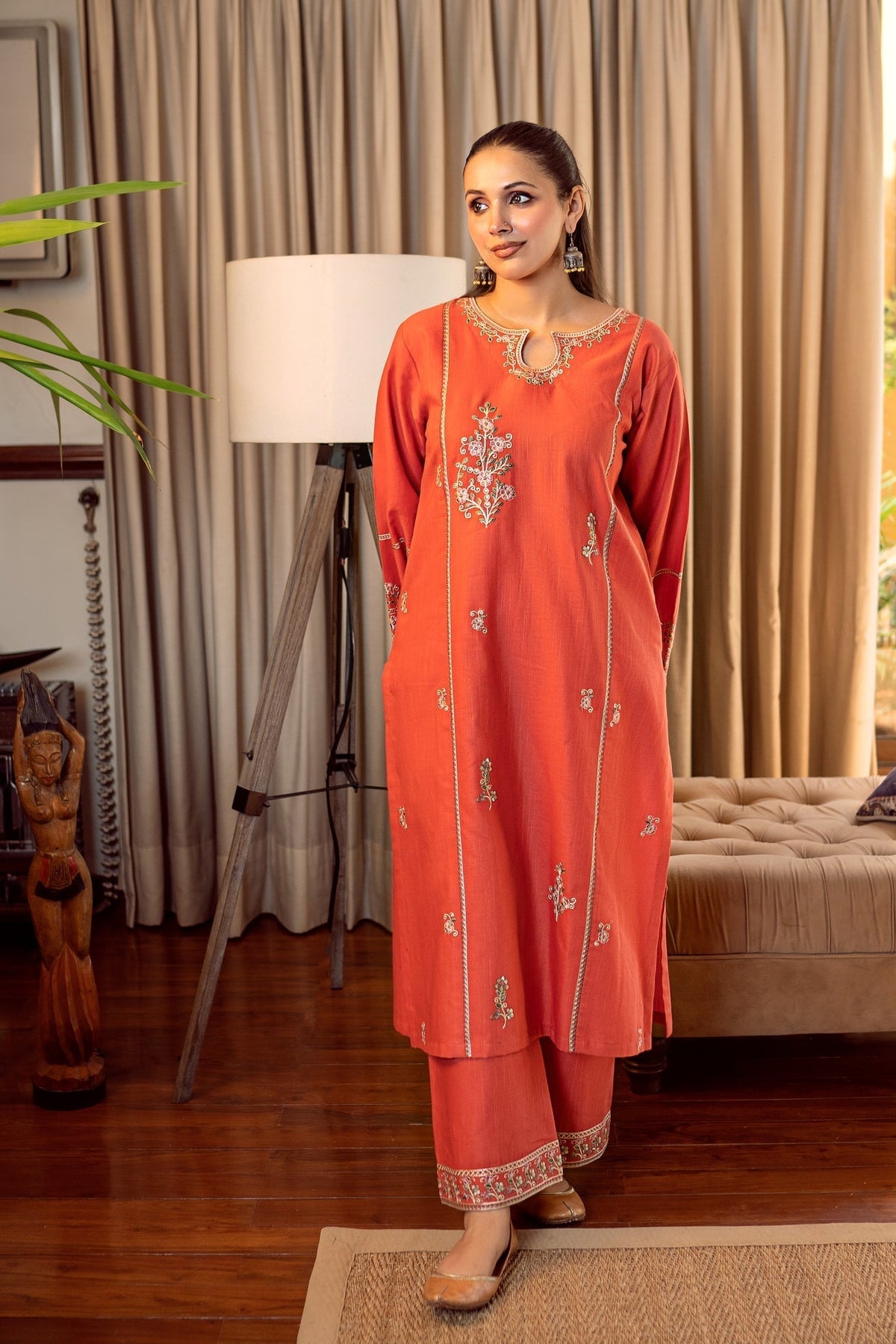 UNSTITCHED 2PC LAWN EMBROIDERED SUIT