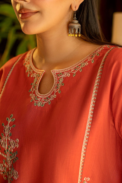UNSTITCHED 2PC LAWN EMBROIDERED SUIT