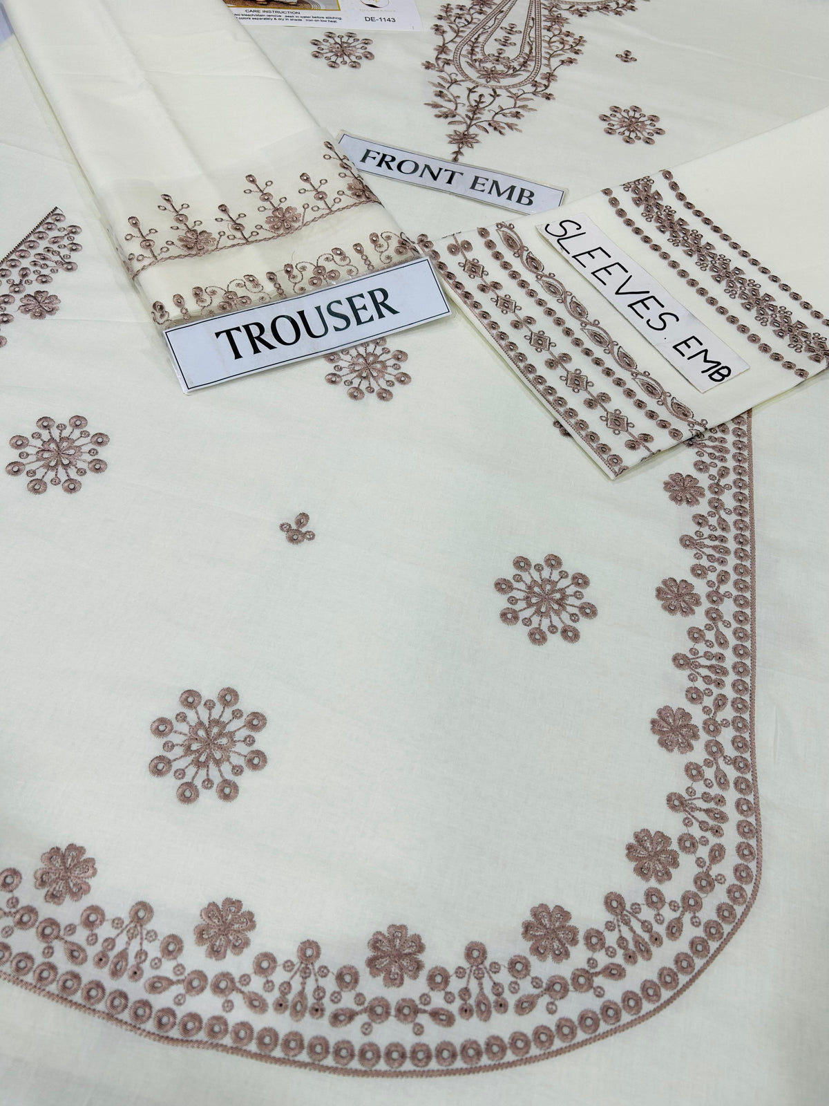 UNSTITCHED 2PC LAWN EMBROIDERED SUIT