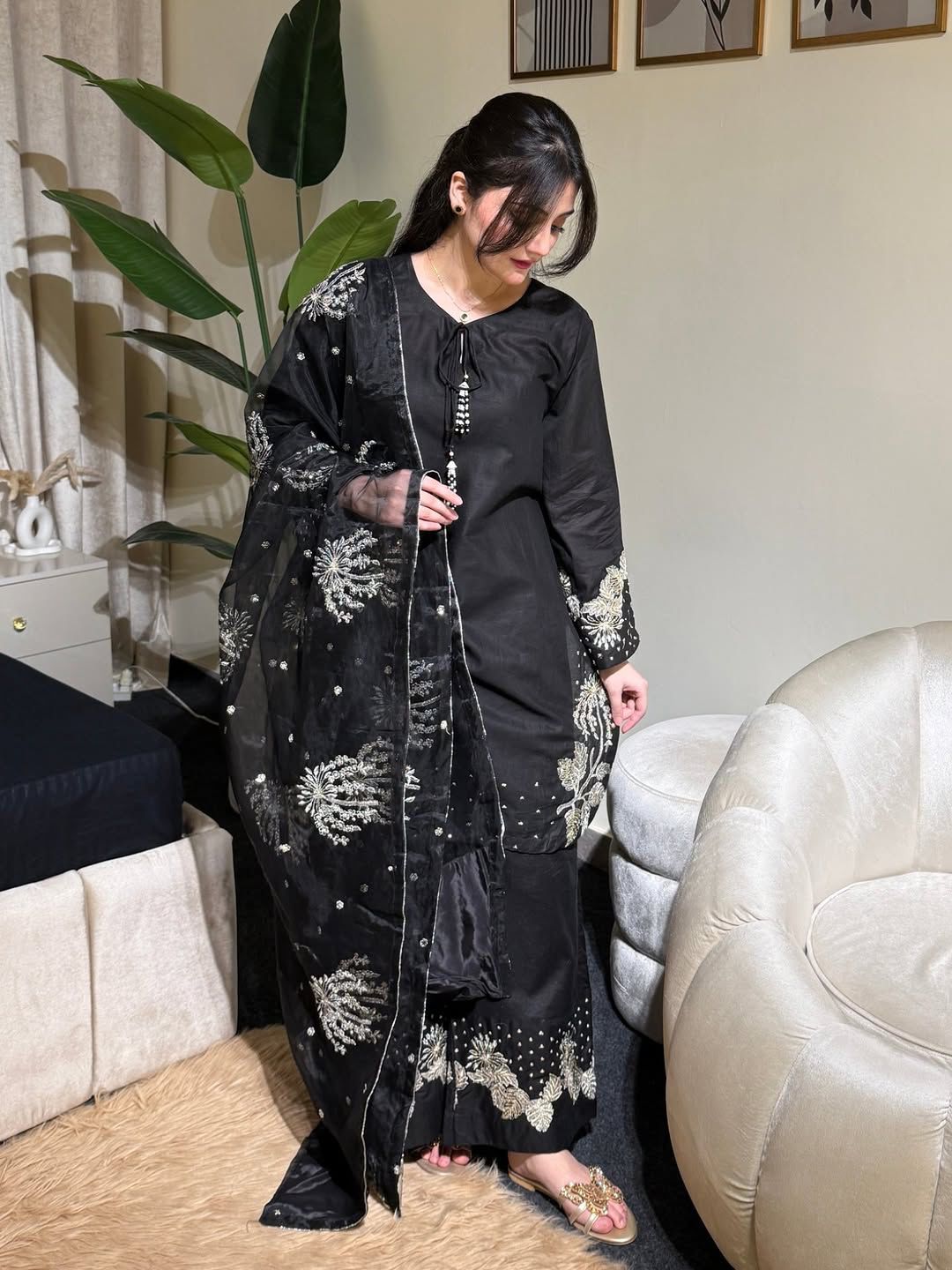 Embroidered 3-Piece in Lawn UNSTICED