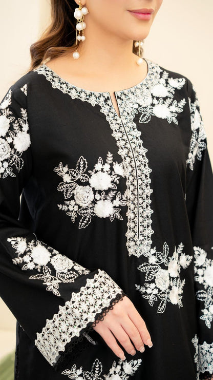 Embroidered 3-Piece in Lawn UNSTICED
