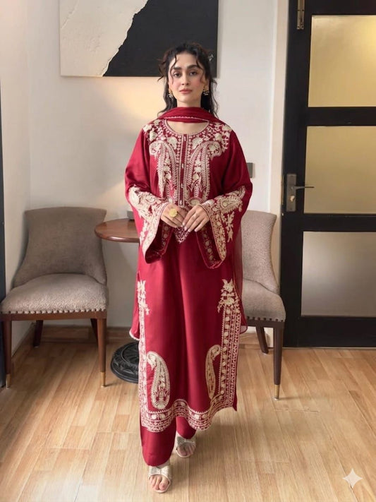 Embroidered 3-Piece in Lawn UNSTICED